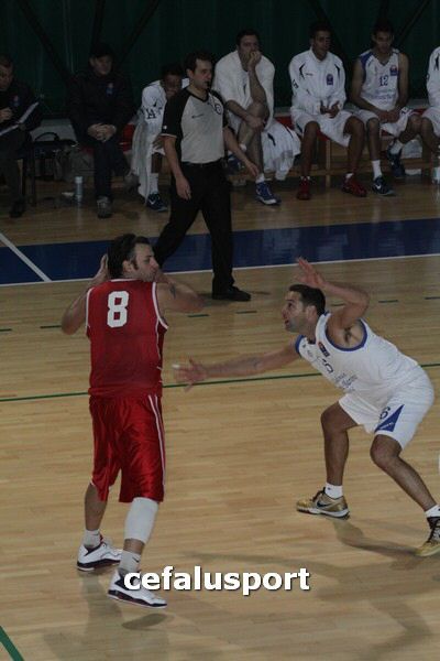 120129 Aquila 155_tn.jpg